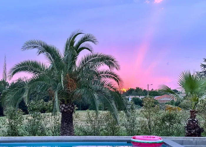 Le Nid Au Jardin アパート Auterive