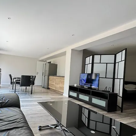 Le Nid Au Jardin Apartment