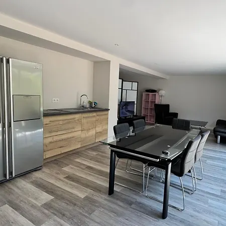 Le Nid Au Jardin Auterive (Haute-Garonne)